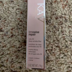 Timewise repair volu-fill deep wrinkle filler